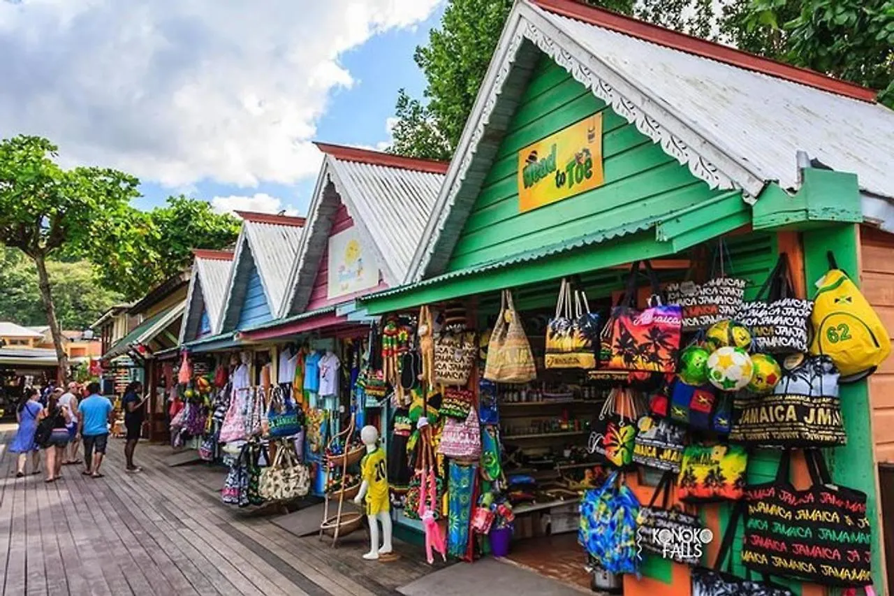 Campingplatz Montego Bay Bamboo Rafting & Hip Strip Shopping Sightseeing,